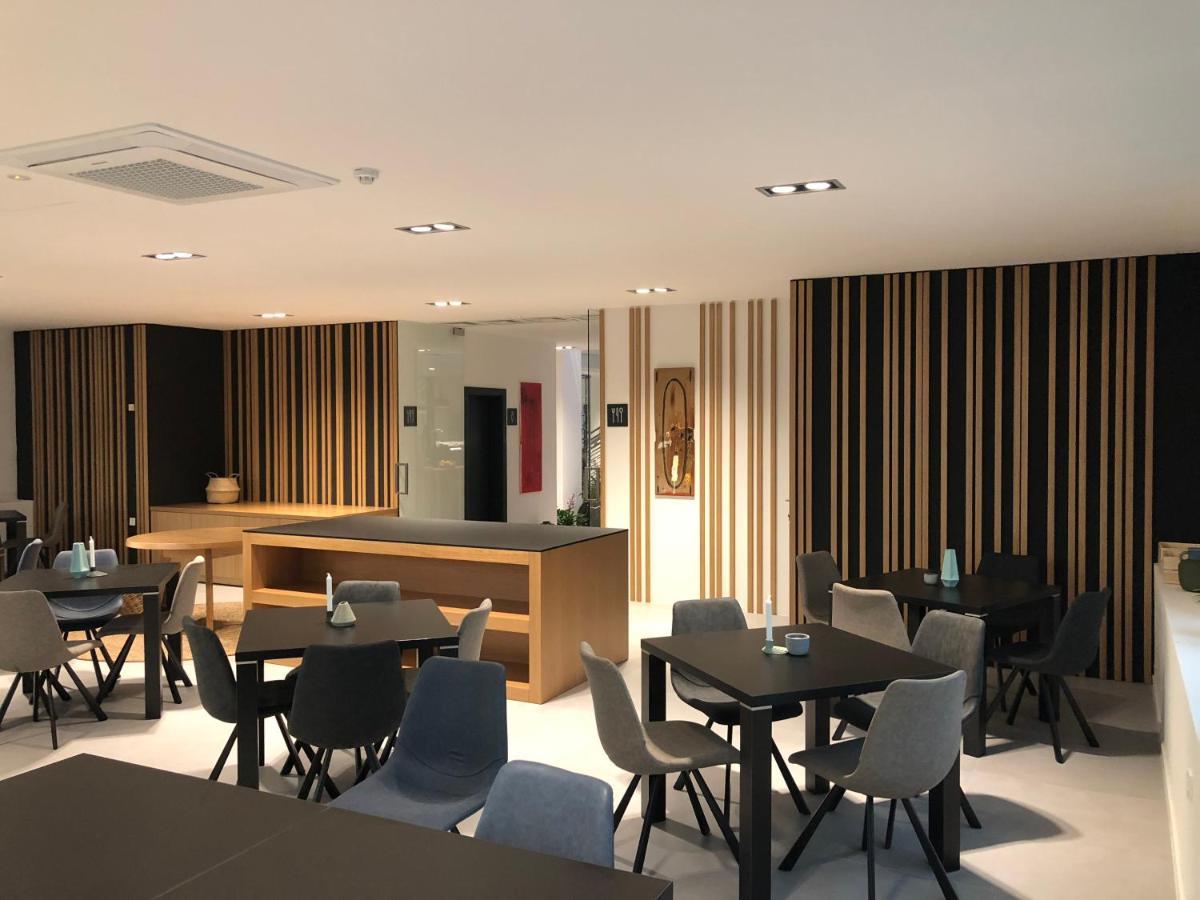 לנדבה Hotel Cubis מראה חיצוני תמונה